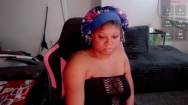 lexilove8 online show from 10/29/25, 11:47