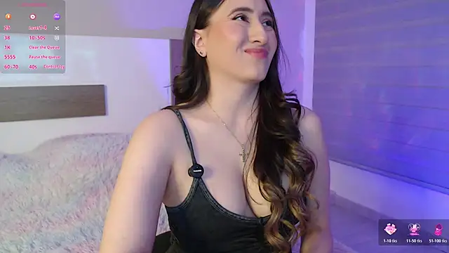 PiaSmile online show from 11/28/25, 12:55