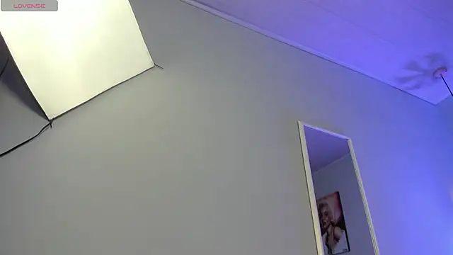 ScarletGV online show from 03/20/26, 05:30