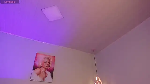 ScarletGV online show from 03/16/26, 05:15