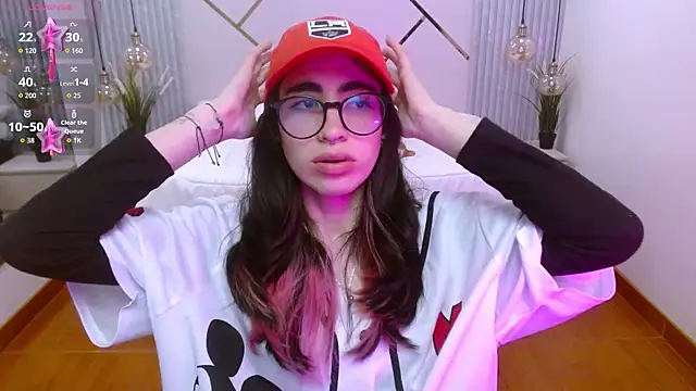 LenaRoses online show from 11/15/25, 01:15