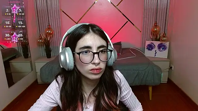 LenaRoses online show from 02/26/26, 08:53