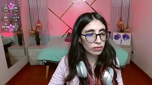 LenaRoses online show from 02/23/26, 08:53