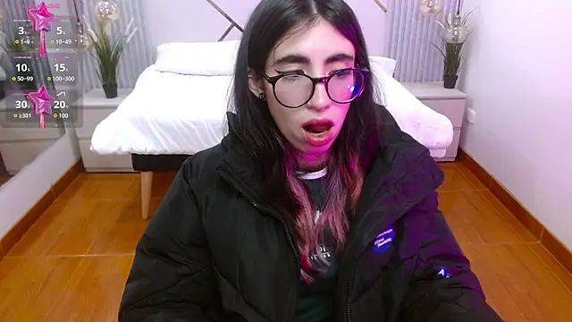 LenaRoses online show from 11/12/25, 12:53