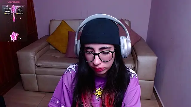 LenaRoses online show from 04/06/26, 09:05