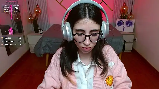 LenaRoses online show from 04/21/26, 01:42