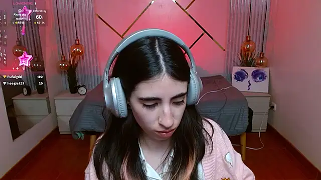 LenaRoses online show from 04/16/26, 09:39