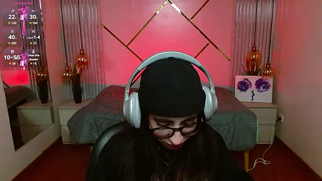 LenaRoses online show from 03/19/26, 09:04