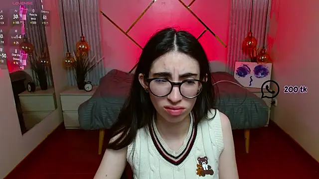 LenaRoses online show from 05/14/26, 07:33