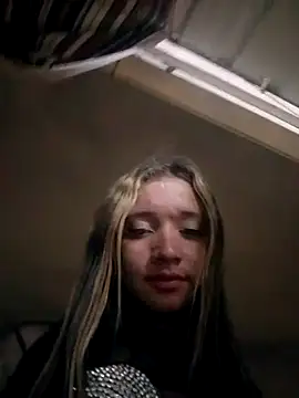 Valerii Gil online show from 02/18/25, 08:38