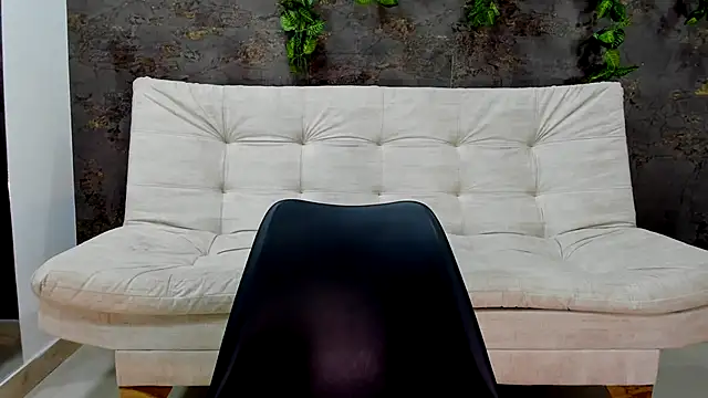 alice greco online show from 12/15/25, 07:52