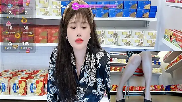 Snapshot of _7Eleven_ chatting on 06/12/26, 02:15 7Eleven online show from 06/12/26, 02:15