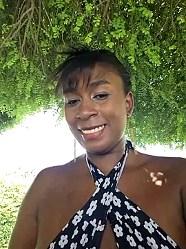 HanaThompson online show from 03/19/25, 04:13