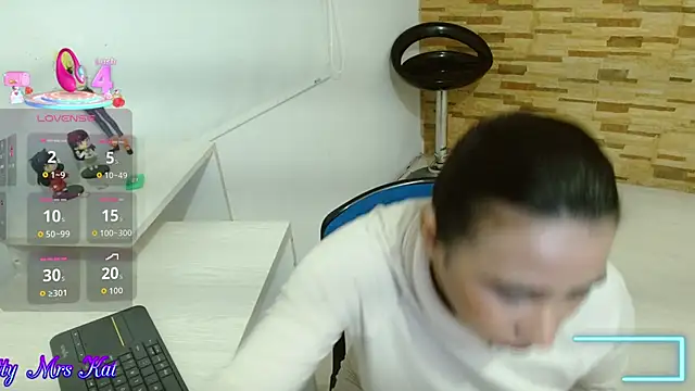 mrskatty online show from 10/16/25, 09:17