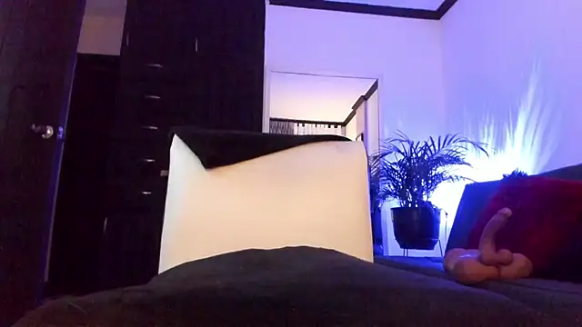 michele watson online show from 11/28/25, 08:31