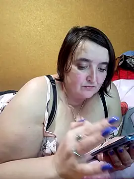 Snapshot of Liluboobs chatting on 12/16/25, 05:50 Liluboobs online show from 12/16/25, 05:50