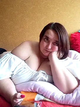 Snapshot of Liluboobs chatting on 11/26/25, 08:25 Liluboobs online show from 11/26/25, 08:25