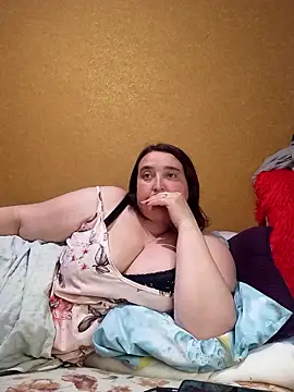 Liluboobs online show from 04/15/26, 04:44