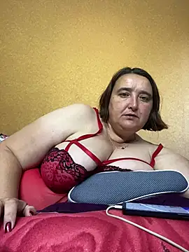Snapshot of Liluboobs chatting on 07/05/26, 04:30 Liluboobs online show from 07/05/26, 04:30