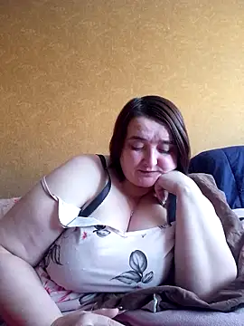 Snapshot of Liluboobs chatting on 02/03/26, 06:40 Liluboobs online show from 02/03/26, 06:40