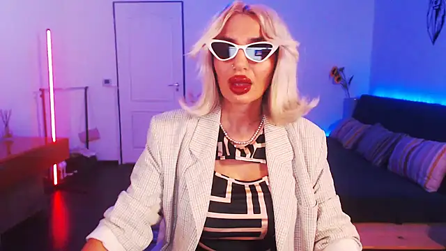 beauty chl0e online show from 12/07/24, 08:55