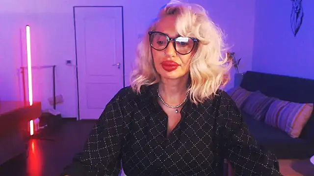 beauty chl0e online show from 12/20/24, 11:16