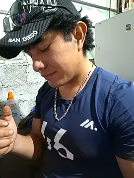 GusssHOT online show from 10/09/25, 08:53