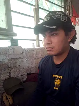 GusssHOT online show from 10/17/25, 03:47