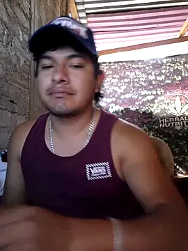 GusssHOT online show from 04/09/26, 03:18