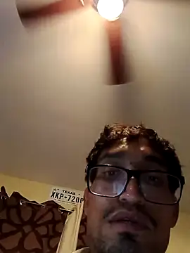 lRainbowBoy online show from 04/13/26, 12:47