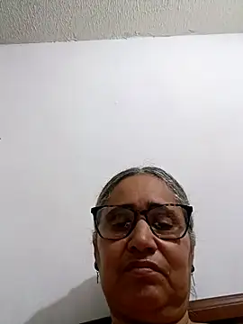 Snapshot of _candi chatting on 02/20/26, 07:43 candi online show from 02/20/26, 07:43