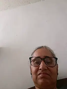  candi online show from 07/07/26, 01:03