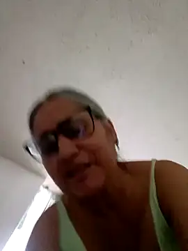  candi online show from 04/09/26, 01:39