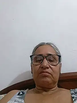  candi online show from 07/11/26, 12:27