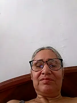 Snapshot of _candi chatting on 02/06/26, 01:51 candi online show from 02/06/26, 01:51