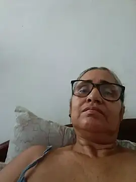  candi online show from 06/08/26, 11:55