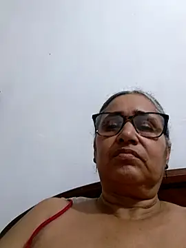  candi online show from 04/28/26, 02:27
