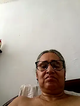 Snapshot of _candi chatting on 03/01/26, 01:55 candi online show from 03/01/26, 01:55