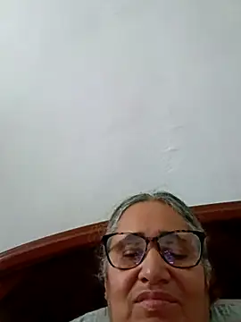 Snapshot of _candi chatting on 02/16/26, 12:48 candi online show from 02/16/26, 12:48