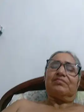  candi online show from 07/11/26, 12:22