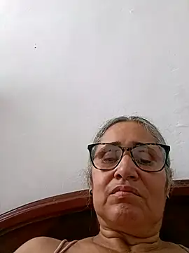 Snapshot of _candi chatting on 02/14/26, 06:30 candi online show from 02/14/26, 06:30