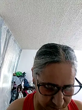  candi online show from 04/26/26, 11:51