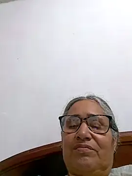  candi online show from 04/18/26, 03:09