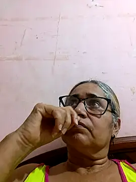 Snapshot of _candi chatting on 11/27/25, 04:46 candi online show from 11/27/25, 04:46