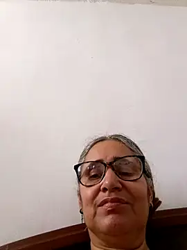 Snapshot of _candi chatting on 02/22/26, 03:02 candi online show from 02/22/26, 03:02