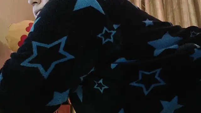 amorelara online show from 04/21/26, 08:21