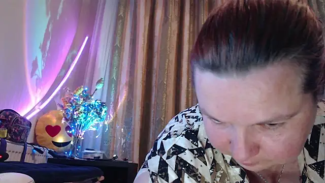 amorelara online show from 06/24/26, 04:11