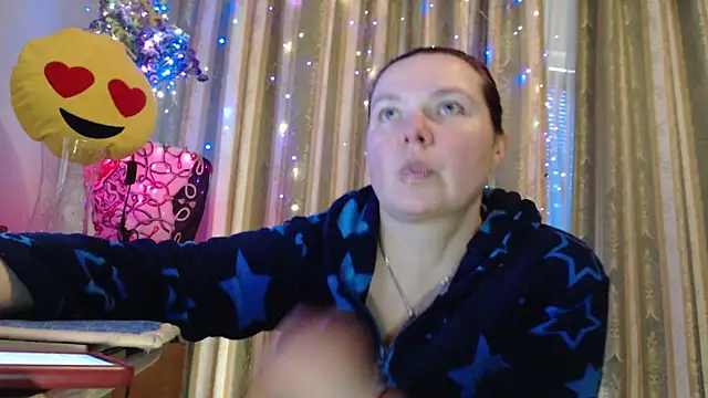 amorelara online show from 03/12/26, 09:35