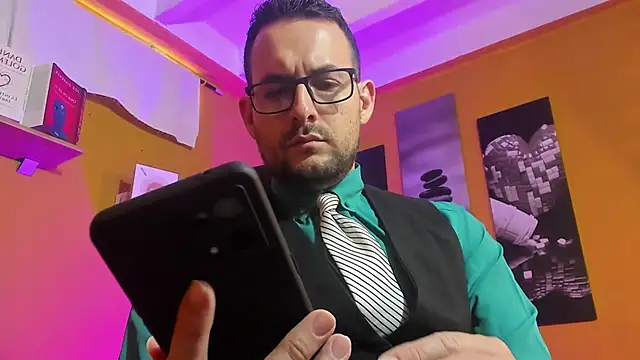 Jerry hot1 online show from 11/18/25, 12:30