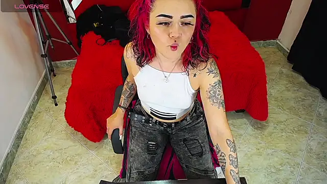 Snapshot of Alaska_atm chatting on 02/04/25, 08:06 Alaska atm online show from 02/04/25, 08:06